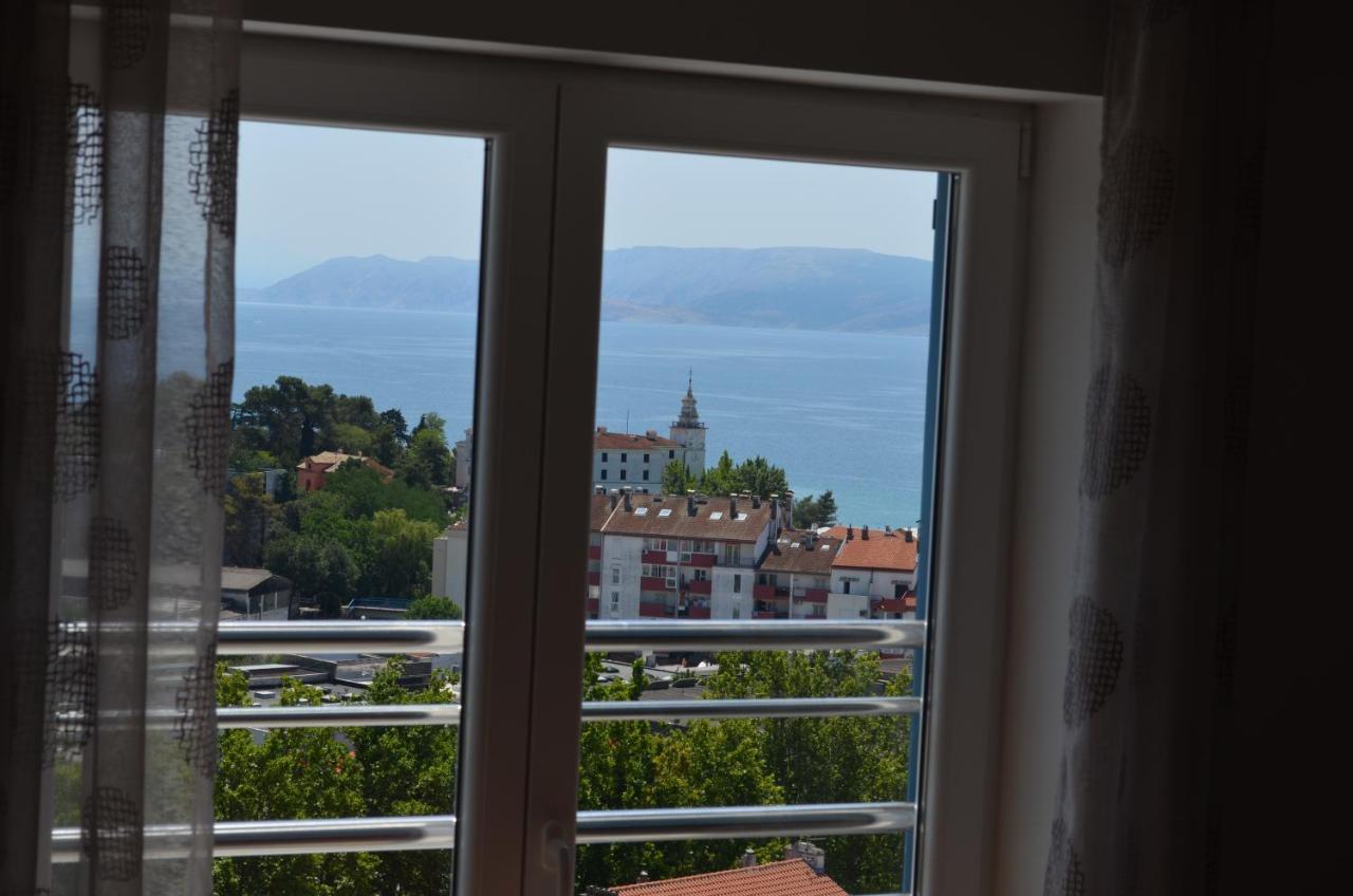 Apartments Korina Crikvenica Bagian luar foto