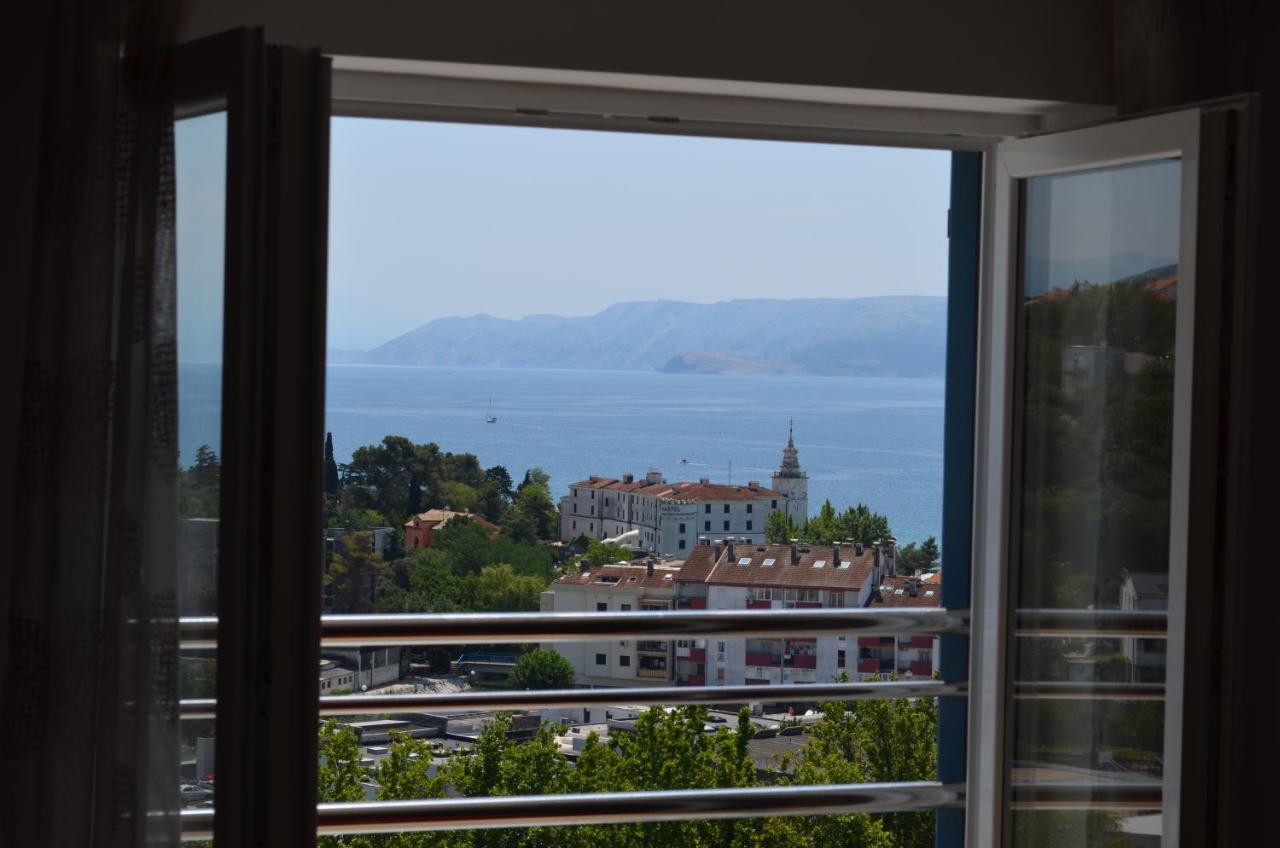 Apartments Korina Crikvenica Bagian luar foto